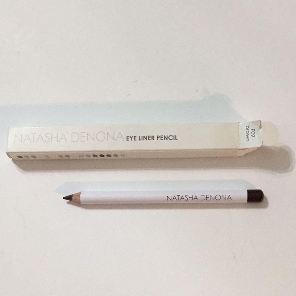 Natasha Denona eyeliner pencil E09 brown